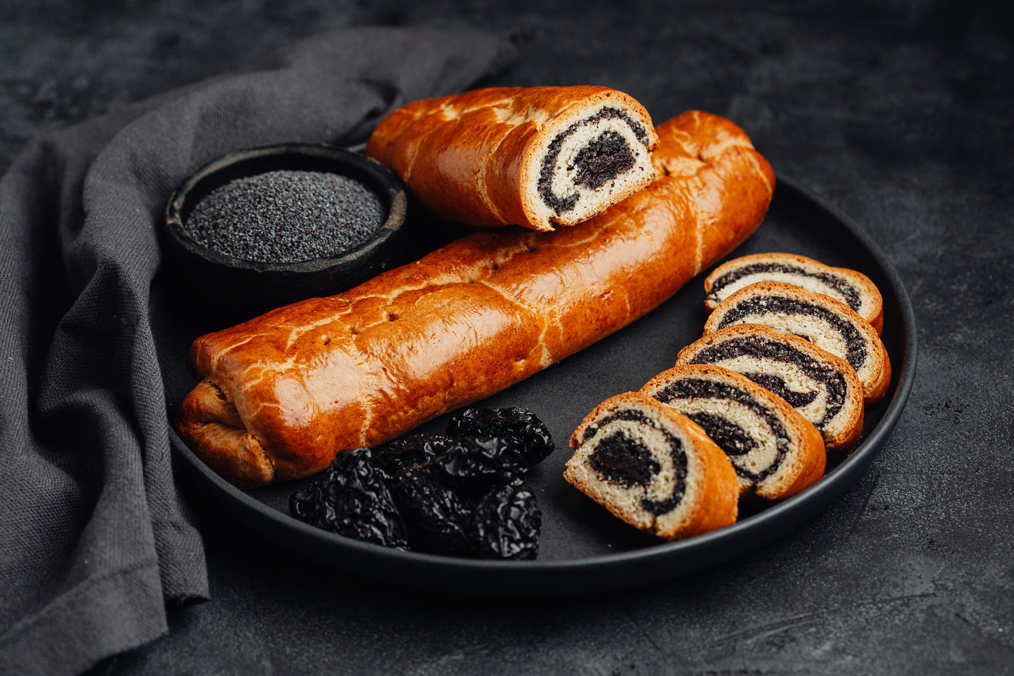 Baigli a la Magdus cu mac și prune 300 g