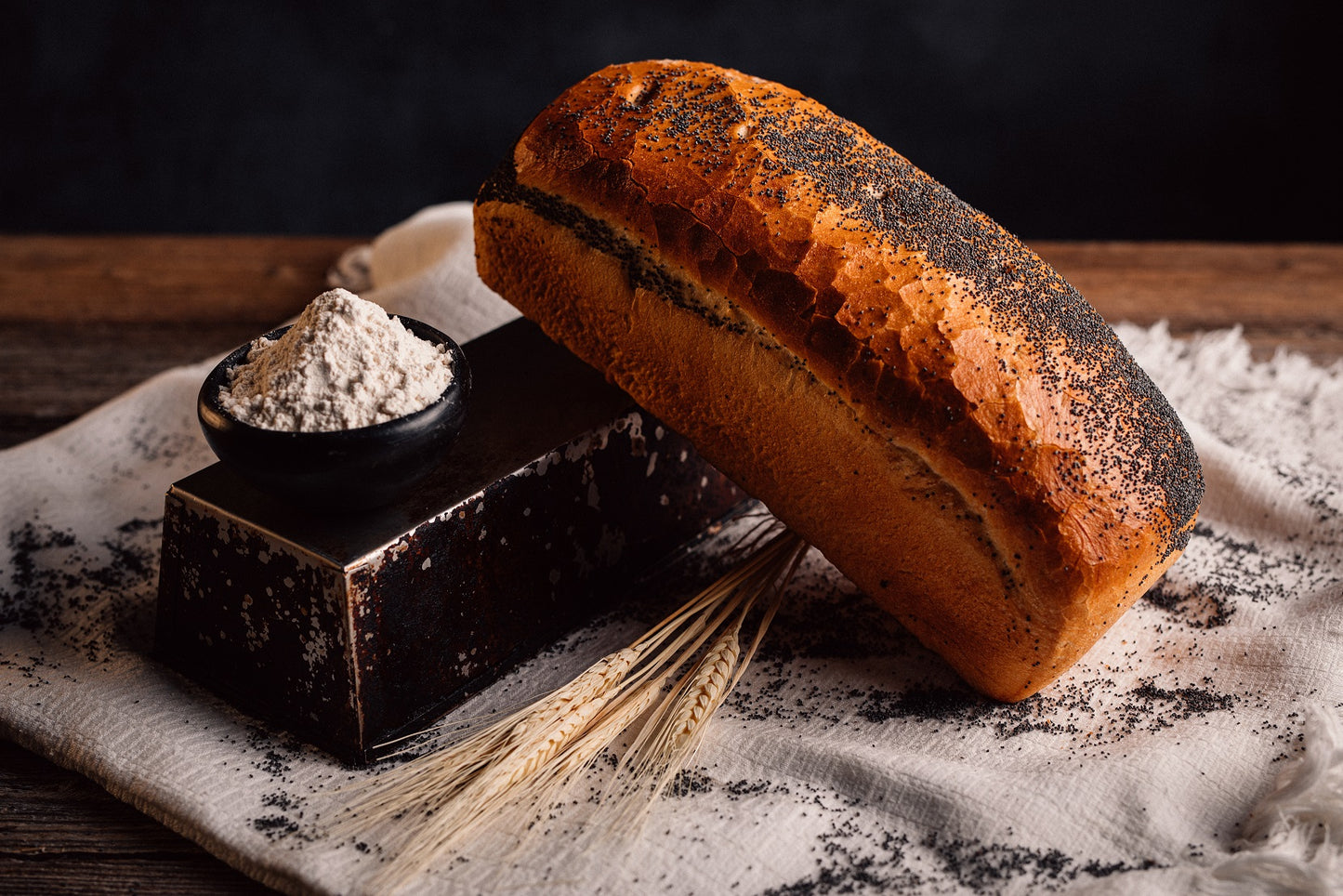 Pâine albă la tavă 500 g