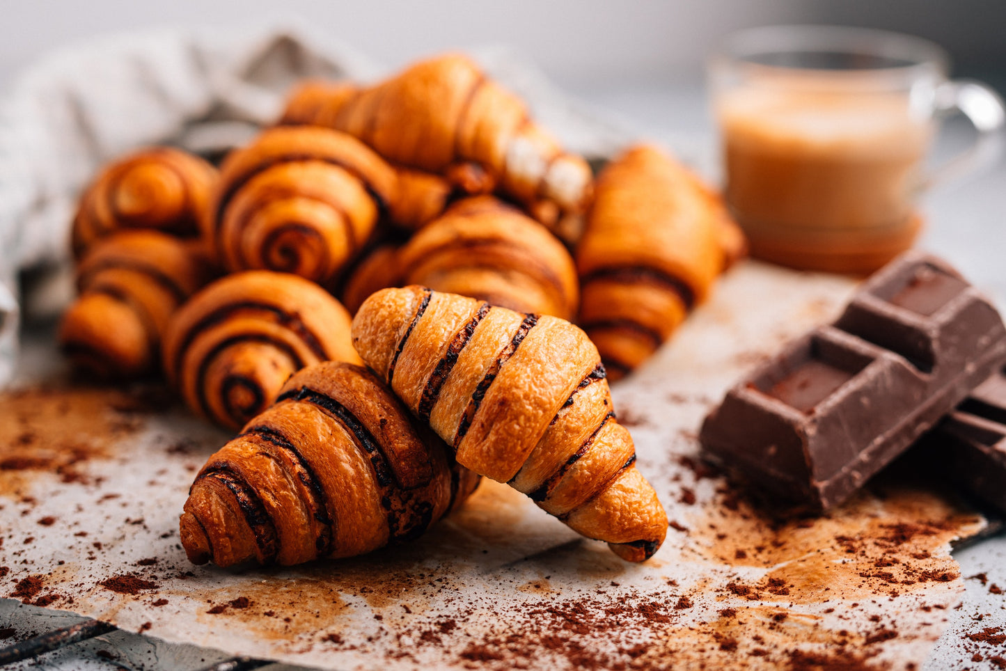 Mini croissant cu ciocolată 200 g