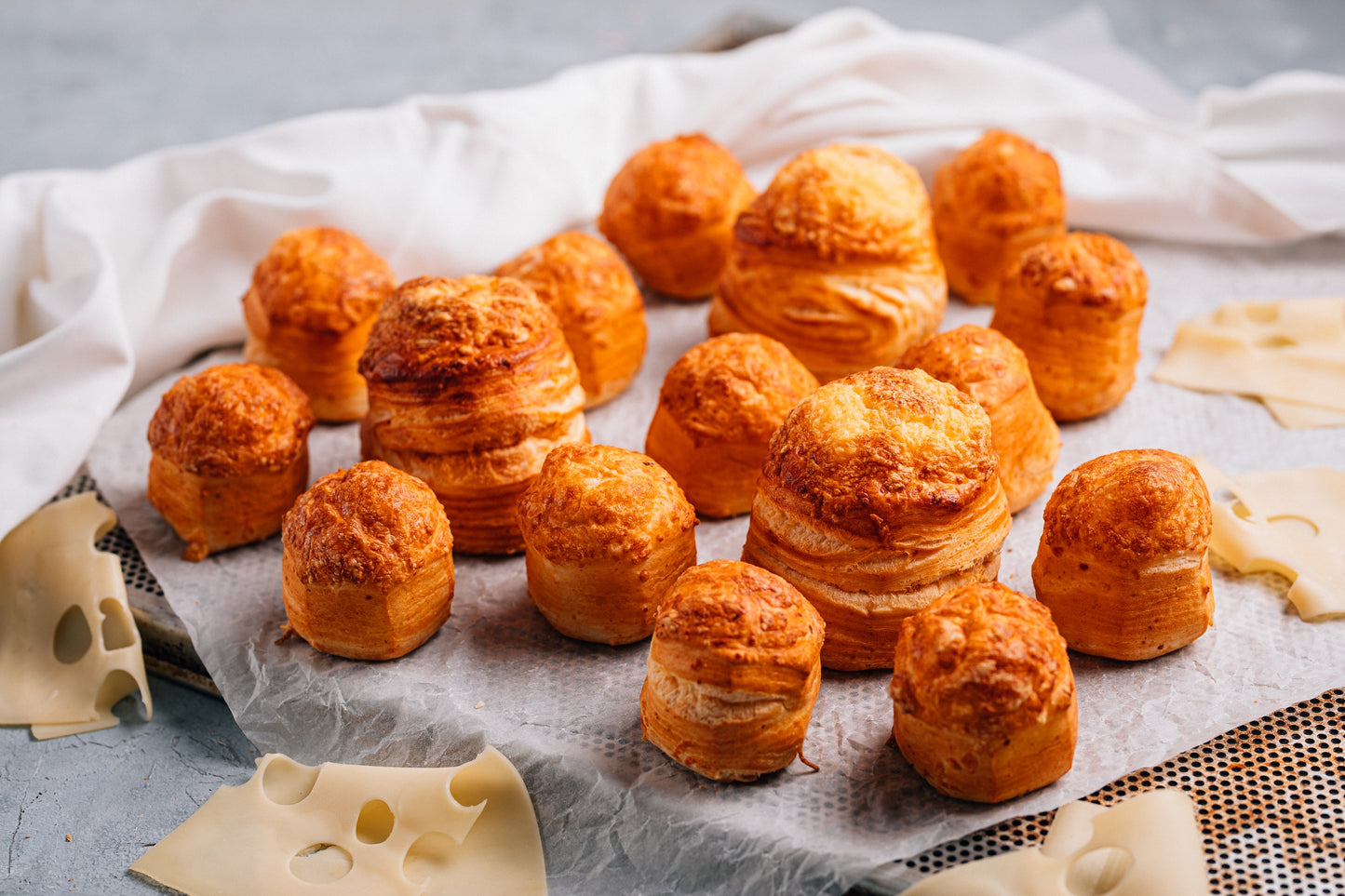 Pogaci cu cașcaval 250 g