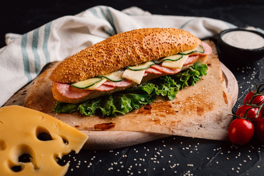 Sandwich cu salam 175 g