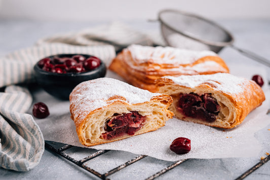 Foietaj cu umplutură de vișine 100 g